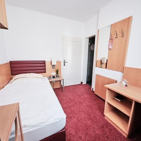 Hotel Zum Adler Bonn Værelse billede