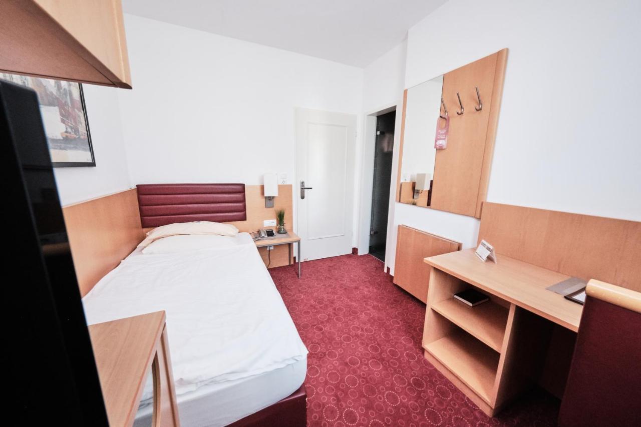 Hotel Zum Adler Bonn Værelse billede