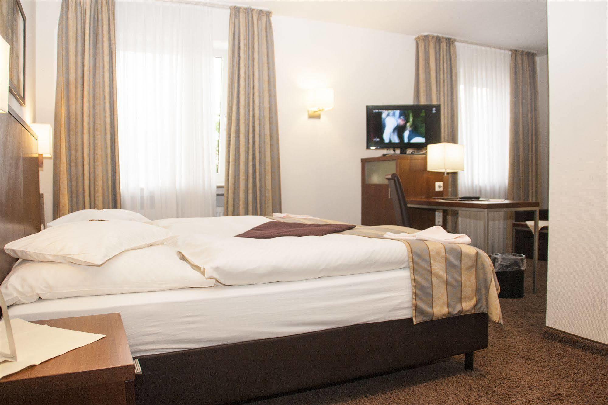 Hotel Zum Adler Bonn Eksteriør billede